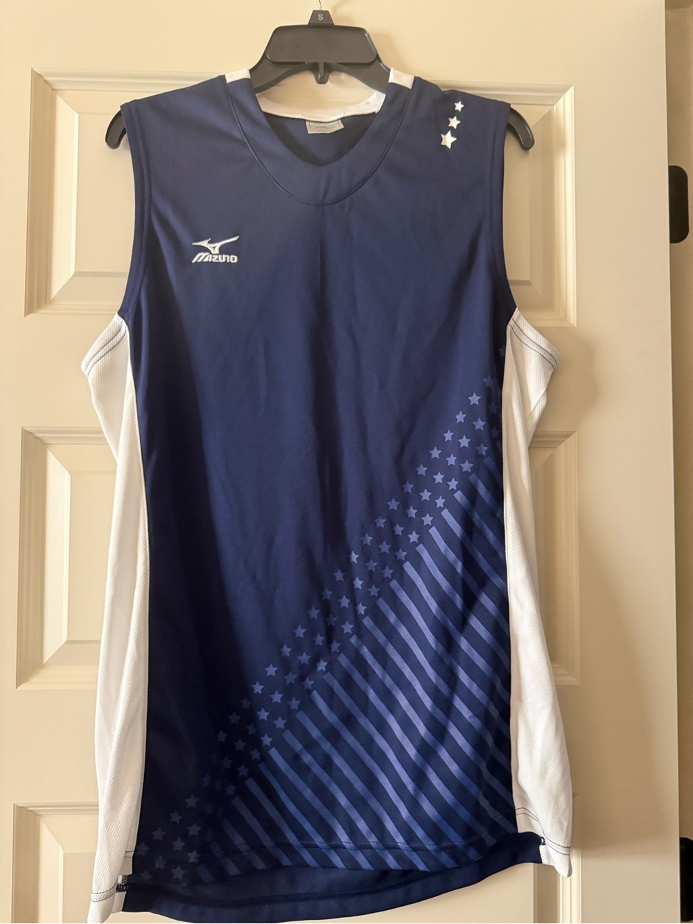 Mizuno Men’s Navy and White